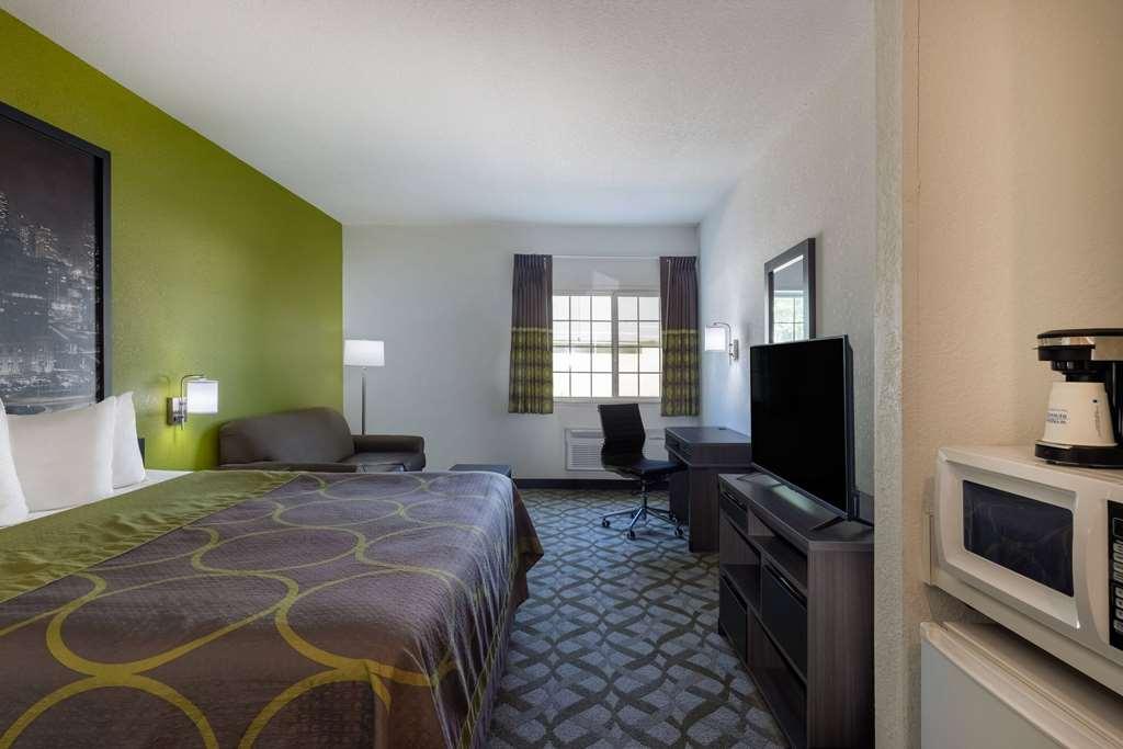 Hotel Super 8 By Wyndham De Soto Habitación foto